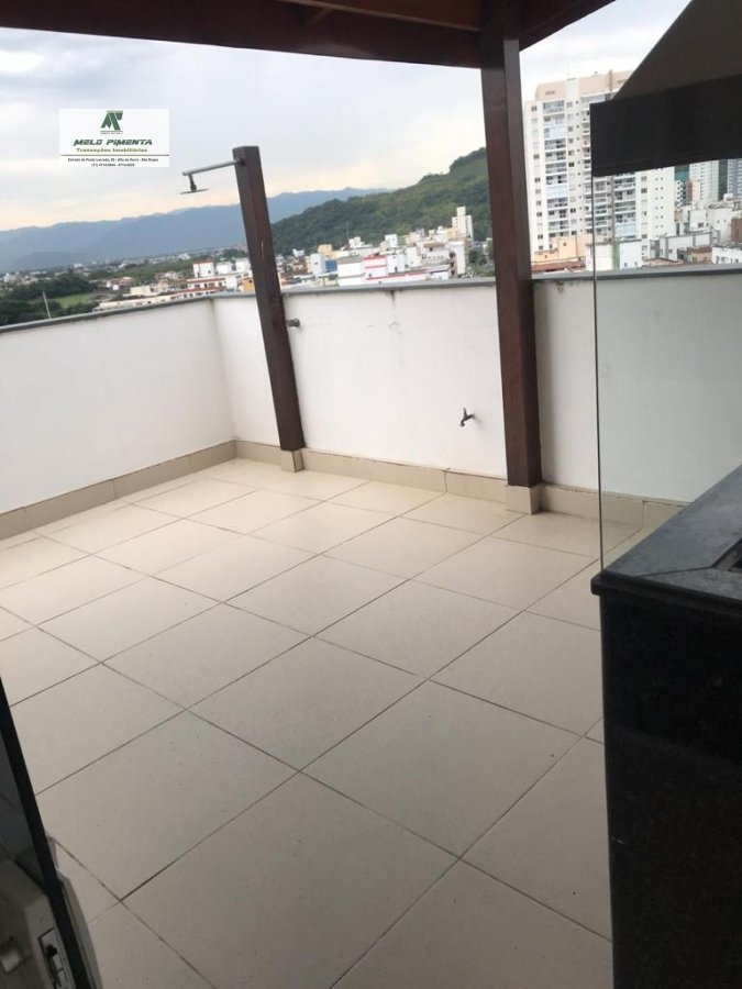 Cobertura à venda com 3 quartos, 160m² - Foto 2