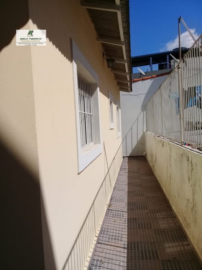 Casa à venda com 3 quartos, 320m² - Foto 4