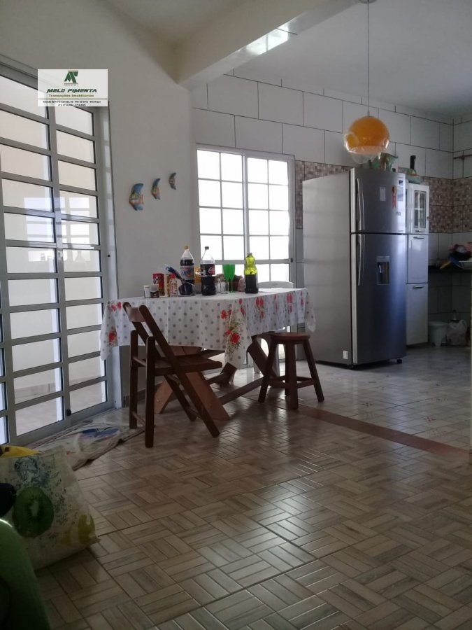 Casa à venda com 3 quartos, 320m² - Foto 9