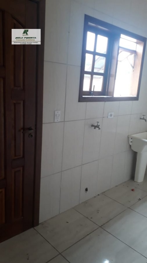 Sobrado à venda com 2 quartos, 148m² - Foto 9