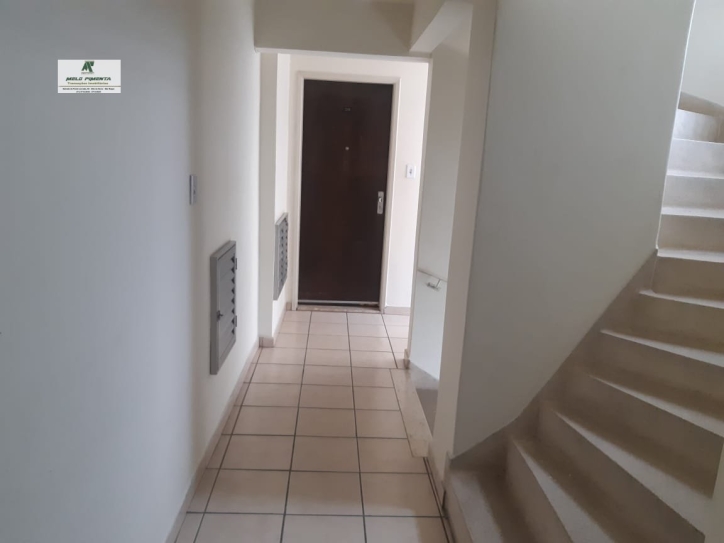 Apartamento à venda com 2 quartos, 62m² - Foto 1