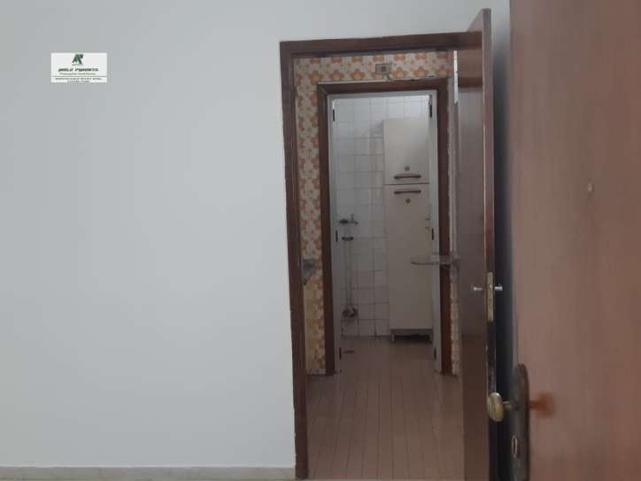 Apartamento à venda com 2 quartos, 62m² - Foto 5