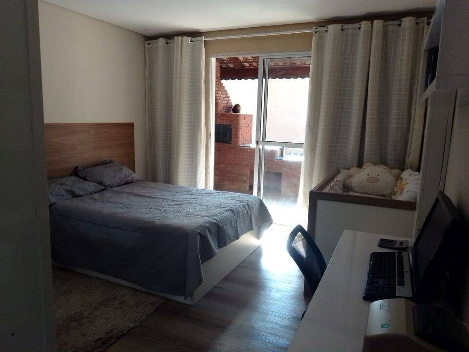 Casa à venda com 5 quartos, 249m² - Foto 8