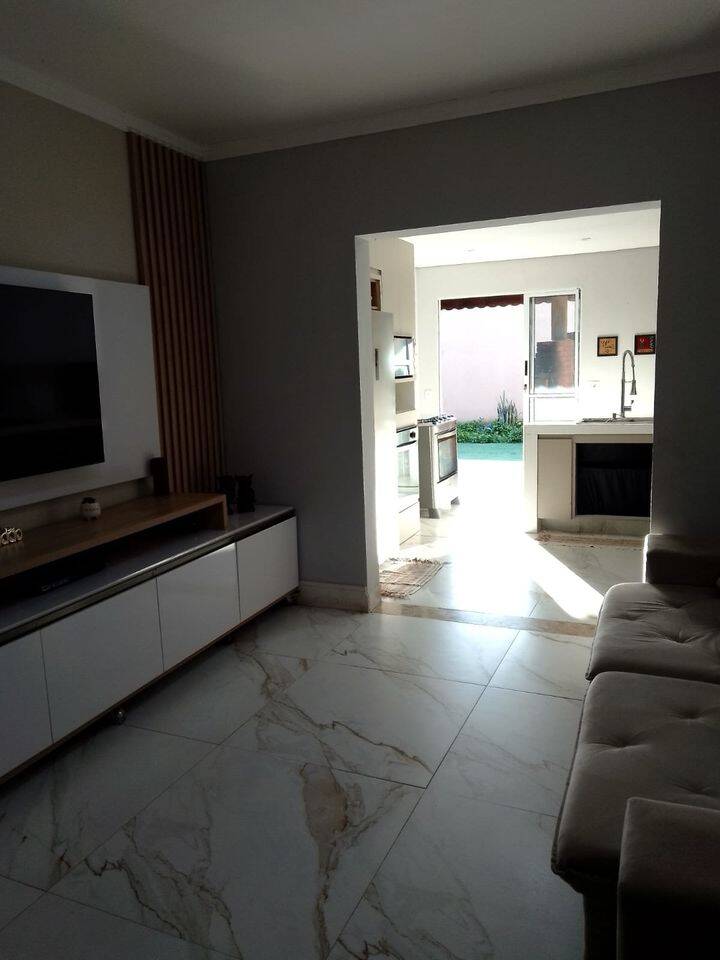 Casa à venda com 5 quartos, 249m² - Foto 12