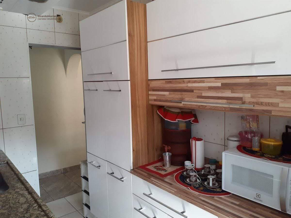 Apartamento à venda com 2 quartos, 69m² - Foto 7