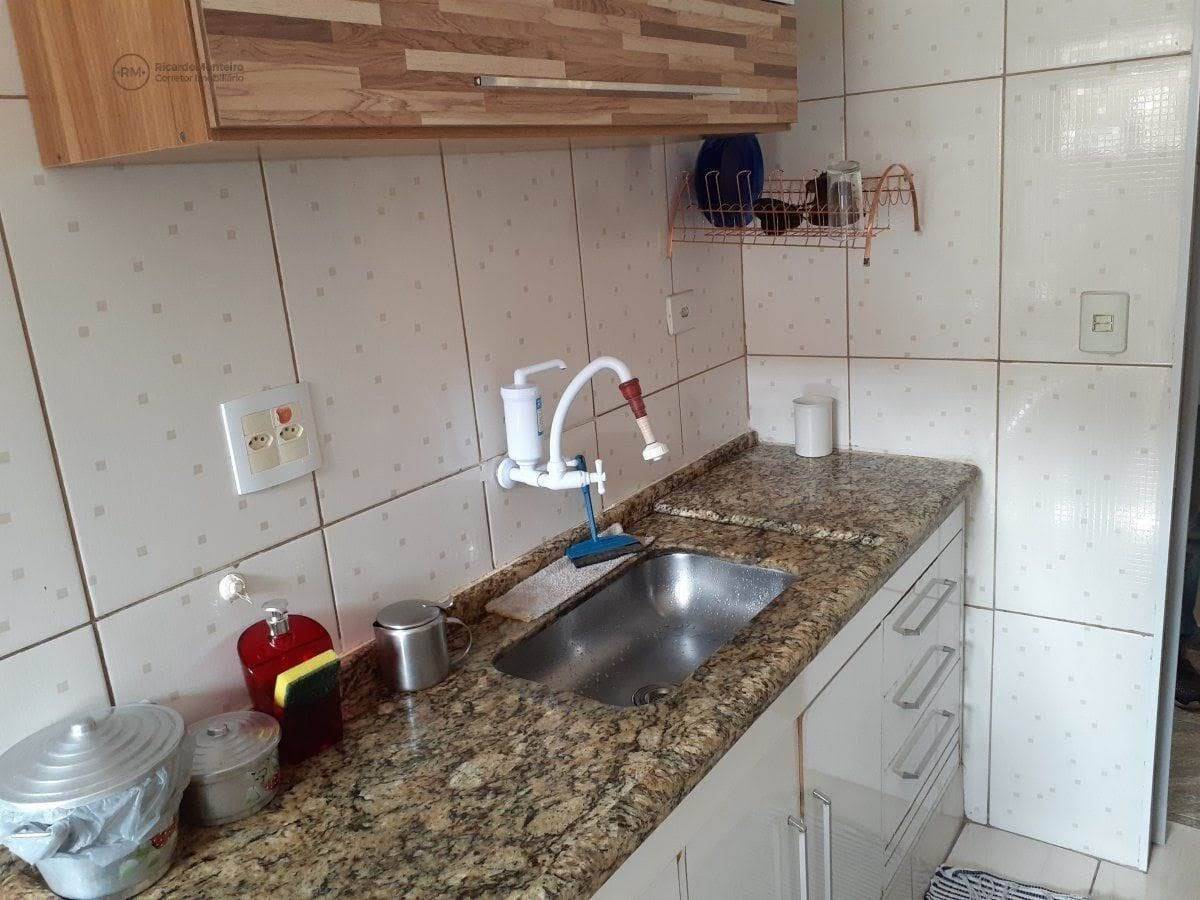 Apartamento à venda com 2 quartos, 69m² - Foto 17