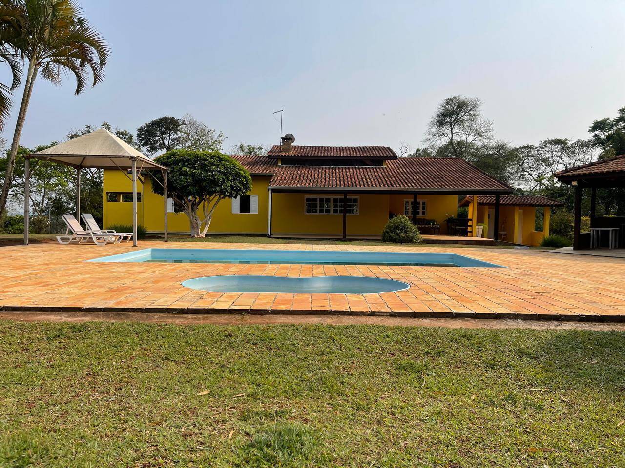 Fazenda à venda com 5 quartos, 15000m² - Foto 1