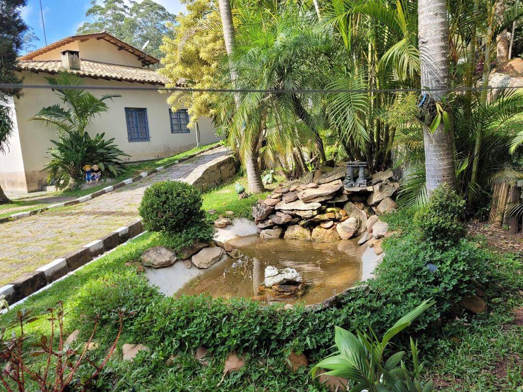 Fazenda à venda com 6 quartos, 1900m² - Foto 4