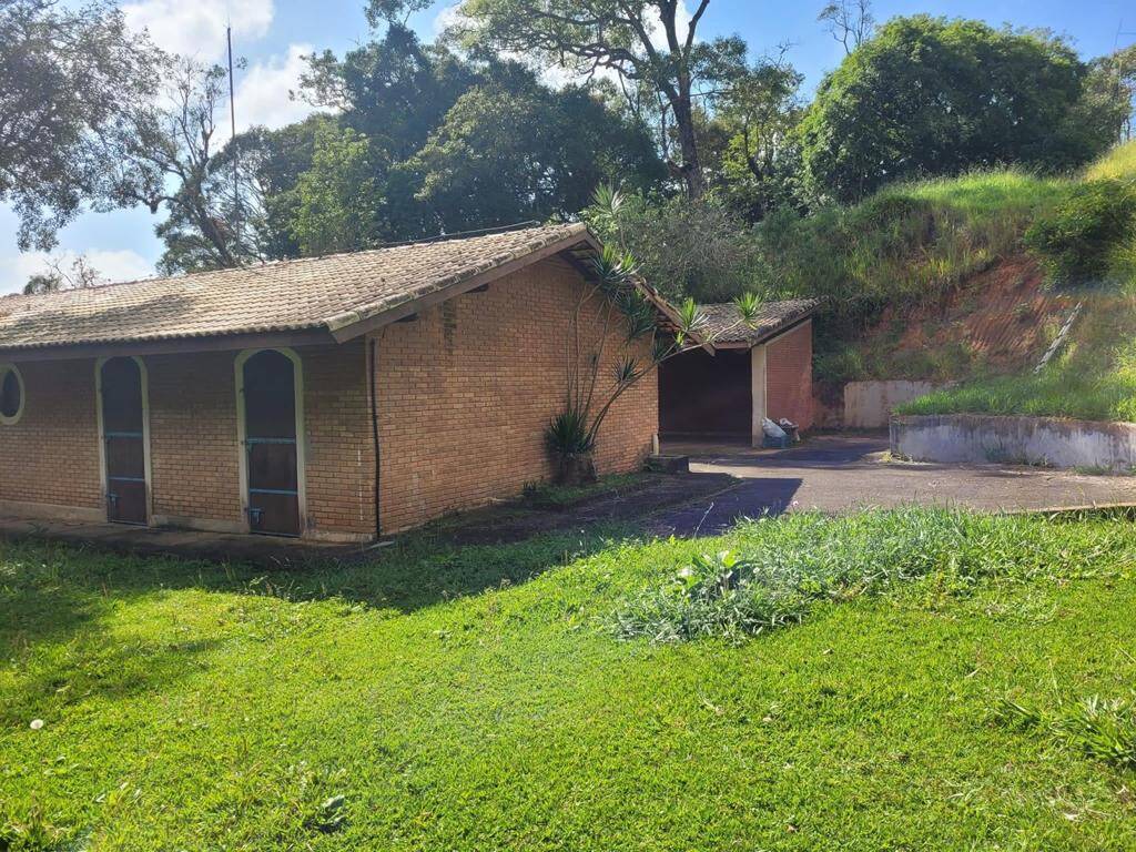 Fazenda à venda com 6 quartos, 1900m² - Foto 6