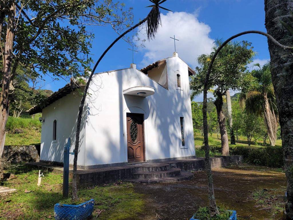 Fazenda à venda com 6 quartos, 1900m² - Foto 16