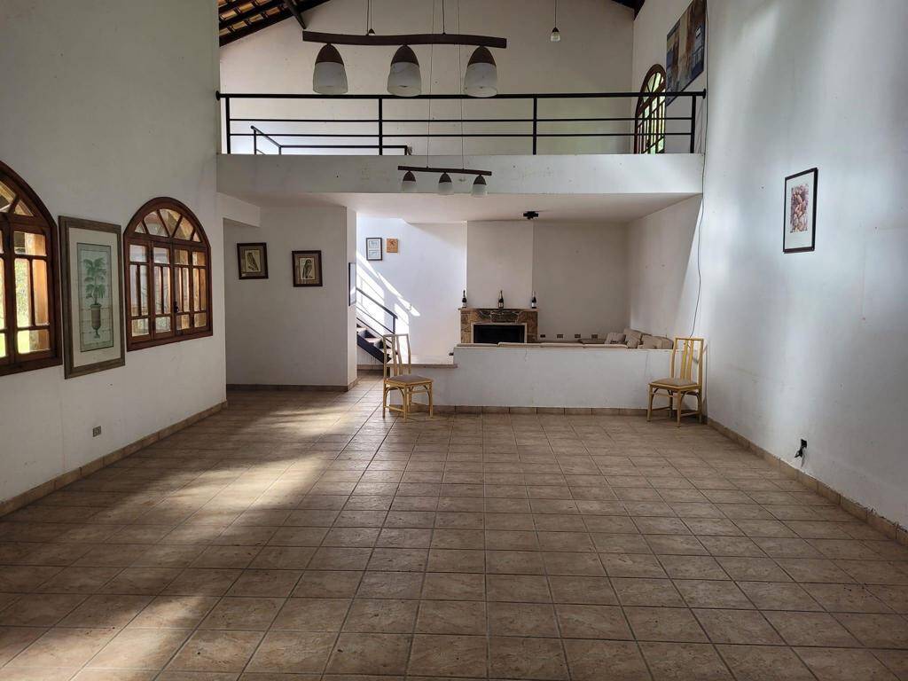 Fazenda à venda com 6 quartos, 1900m² - Foto 37