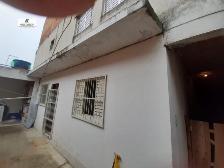 Casa à venda com 3 quartos, 250m² - Foto 3