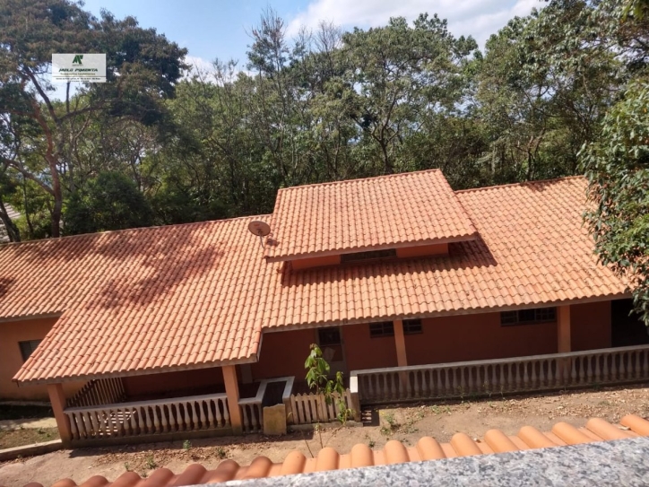 Fazenda à venda com 4 quartos, 2661m² - Foto 1