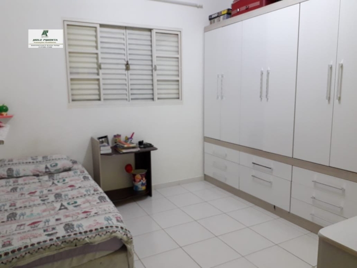 Casa à venda com 3 quartos, 194m² - Foto 9