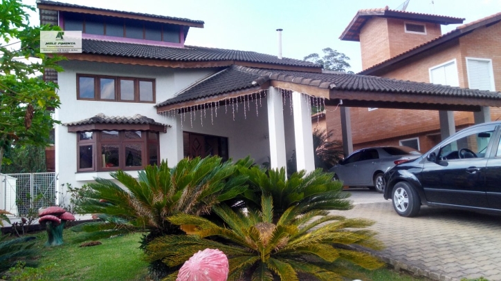 Casa de Condomínio à venda com 3 quartos, 500m² - Foto 1