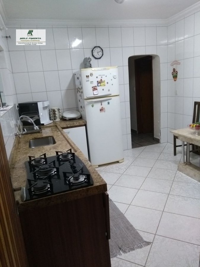 Casa à venda com 3 quartos, 290m² - Foto 3