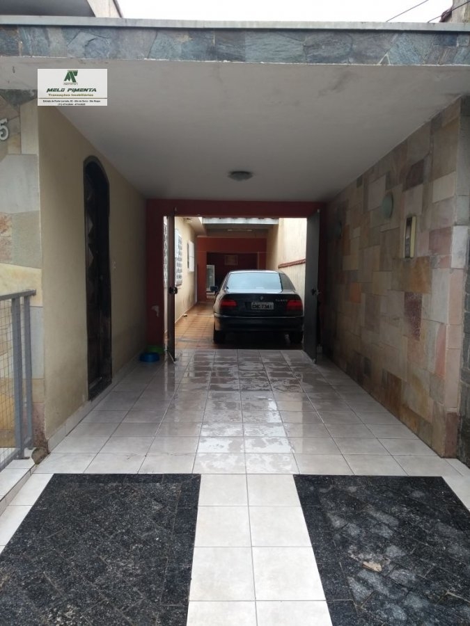 Casa à venda com 3 quartos, 290m² - Foto 4