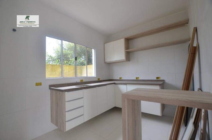 Casa à venda com 3 quartos, 96m² - Foto 7