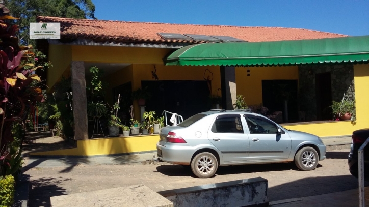 Fazenda à venda com 3 quartos, 400m² - Foto 3