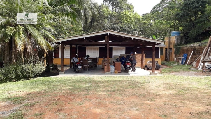 Fazenda à venda com 3 quartos, 5500m² - Foto 2